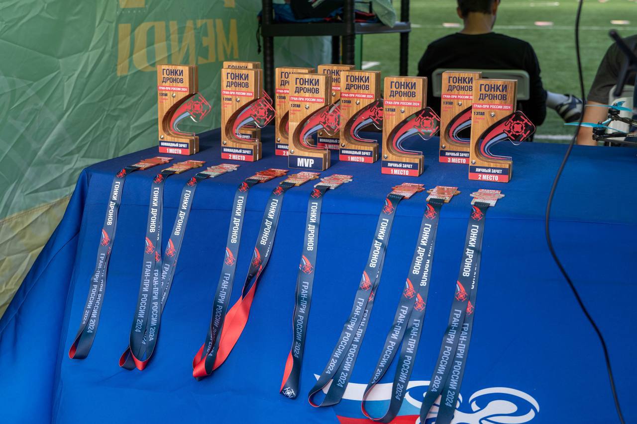 Арсланбек Алибеков рассказал о проведении гонок доронов в Автомобильно-дорожном колледже